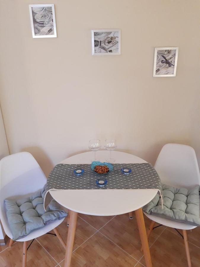 Elen Apartment - Adults Only 오리쿰 외부 사진