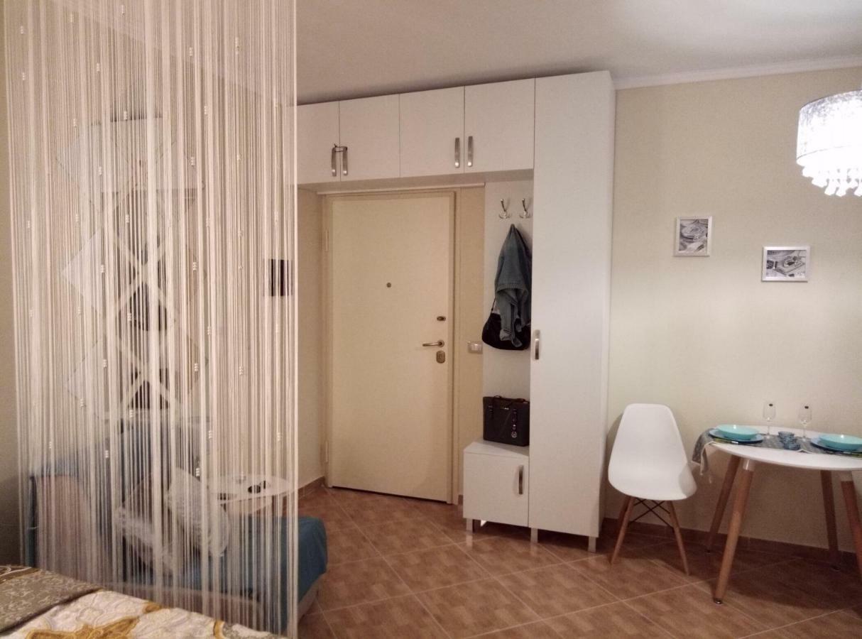 Elen Apartment - Adults Only 오리쿰 외부 사진